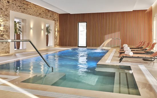 Le luxe au cœur de la montagne : un séjour bien-être au Château Saint Jean